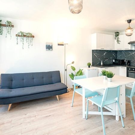 Charming Central Cityflats แอนต์เวิร์ป ภายนอก รูปภาพ
