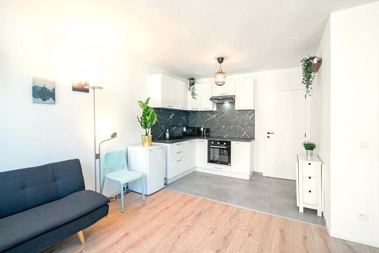 Charming Central Cityflats แอนต์เวิร์ป ภายนอก รูปภาพ
